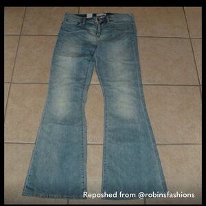 Henry & Belle Light Wash Blue Flared flare Jeans Lila Belle 31